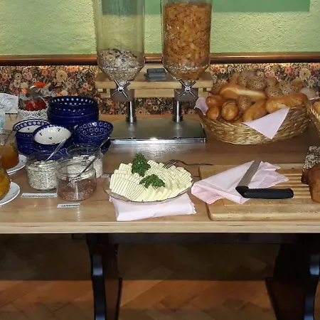 Schwarzes Ross ゲストハウス 3*