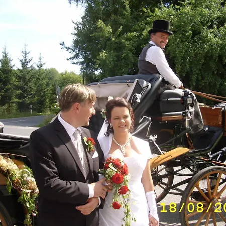 Schwarzes Ross Konukevi 3*